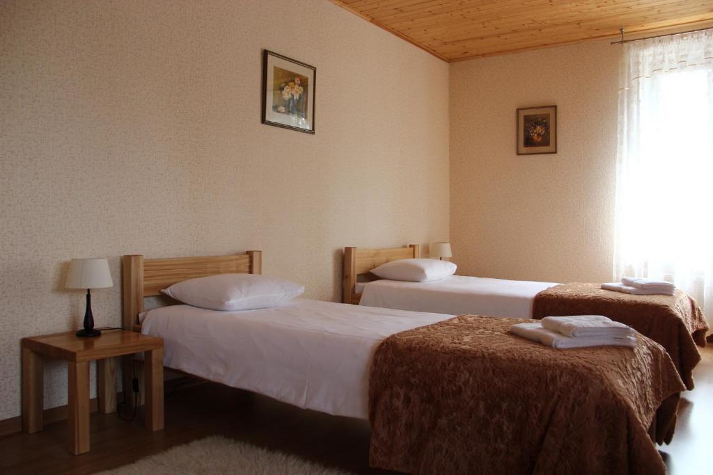 Asmonienes Sveciu Namai "Senoji Mokyklele" Hotel Smalininkai Room photo